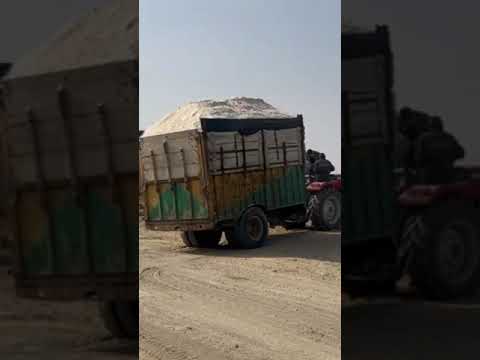 mf 8055 with 20 ton weight and no RPM drop, no front lifting #mf8055 #massey #masseyferguson