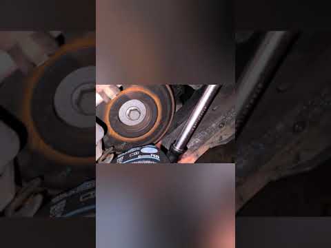 Megan 2  Keilriemen und Spannrolle wechseln tauschen wie reparieren Reno Megane