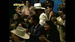 Mi Banda El Mexicano - Mambo Lupita - El Escandalo - en el programa En Vivo 1993