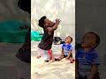 Vituko Vya Mtukufu Anywa Maziwa Ya Mtoto