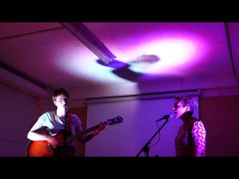 The Middle Ones - Morningtime (live in Hertford)