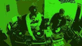 Fall Back !! DeafSwitch & toOnkurtis