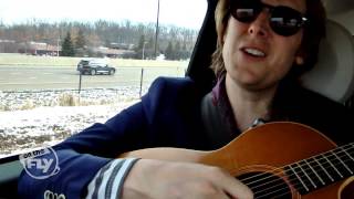 Concert Car: Eric Hutchinson performs &quot;Tell the World&quot;