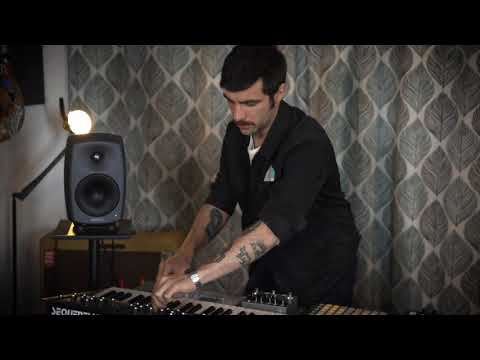 Lowtopic live from Casetta