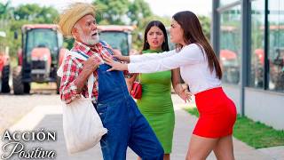 Abuelito campesino va a comprar 10 tractores, todos se ríen y luego pasa esto.