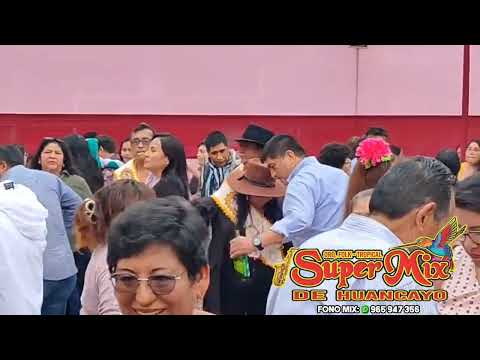 orquesta super mix de huancayo (gracias gente linda de Huánuco)