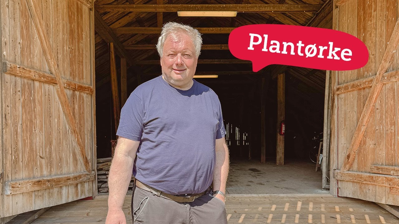 Historisk gård med moderne korntørke hos Anders Bonden