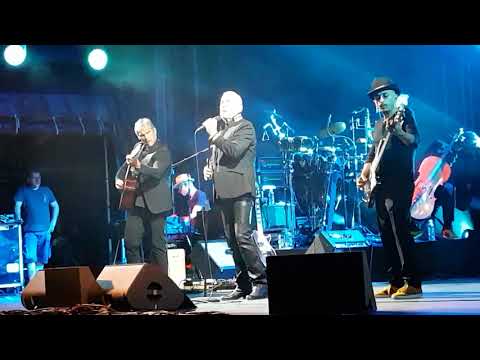 Bernard Lavilliers a trélazé interprète "Croisières méditerranéennes".