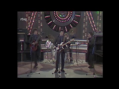 Graduate  "Ambition" "Elvis Should Play Ska" (Aplauso 03/01/1981)