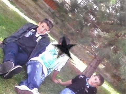 amatör kankalar sokakta gençler akşamı bekler