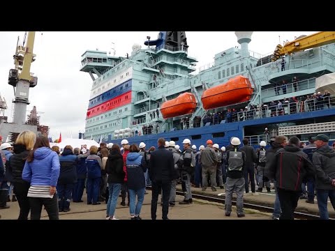 Nuclear icebreaker leaves St Petersburg for sea trials
