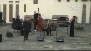 MALEVAJE-PERFUME DE MUJER & CAIO RODRIGUEZ BRZEG 2009 POLONIA;BANDONEON-ANETA PAJEK