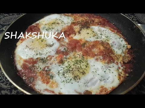 Shakshuka-Best Breakfast Recipe/Eggs Poached In Spicy Tomato Sauce/Quick & Easy Tomato-Egg Recipe