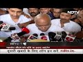 CM Gehlot से नाराज दिख रहा आलाकमान, Dhariwal के घर बैठक करने वालों पर कार्रवाई संभव - Video
