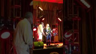 Melissa Etheridge And Sam Moore - Hold On I'm Coming - Live at the Fontainebleau 11/26/16