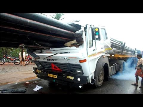 Top 10 Dangerous Heavy Truck Operator Skills - Best Of Tractor and Dump Truck Fails Compilation