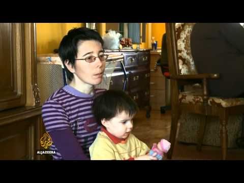 Zajednički život majki u udruženju Betlehem - Al Jazeera Balkans