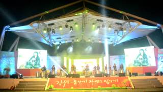 preview picture of video '2012 장수한우랑사과랑축제 여성난타드림단 개막공연'