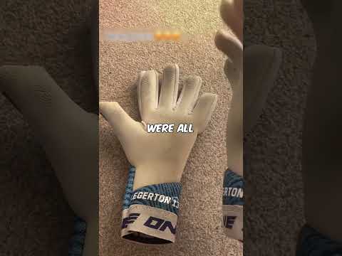 Why Buffon's gloves were damaged 🤯