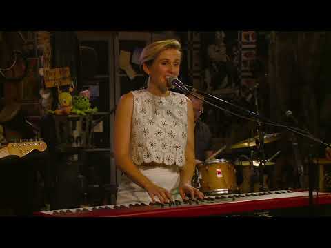 After the Rain - Willow Stephens (live)