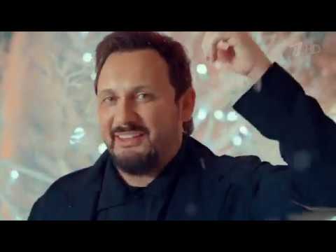 Video thumbnail for Держи Меня За Руку (Hold My Hand)