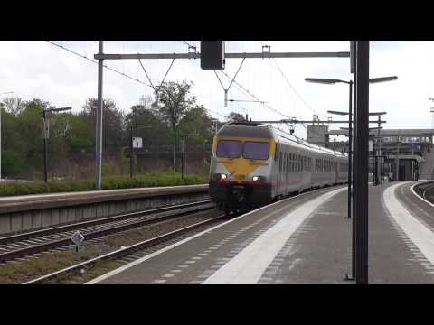 NMBS Break 420 vertrekt van station Maastricht Randwyck