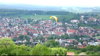 preview picture of video 'Gleitschirmfliegen am Rothenberg Schnaittach Mittelfranken Bayern'