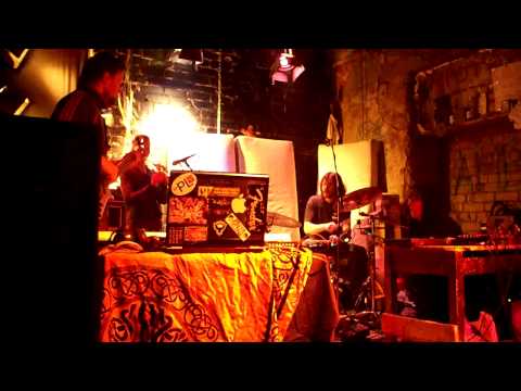 MONAD LIVE @ XI20 WITH LIVE DRUMS SAXOPHONE KORG part 2