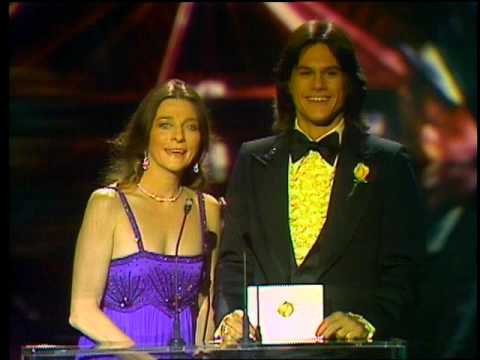 Donna Summer Wins Disco Female - AMA 1979