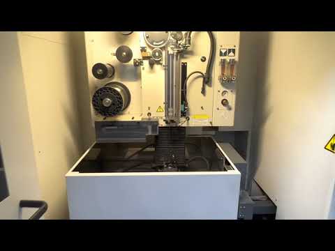 2006 Fanuc Robocut Alpha 0iC Electrical Discharge Machine EDM Auction 43550 - 1