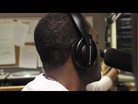 Smooth-Kidd Dino @ 88.5 FM