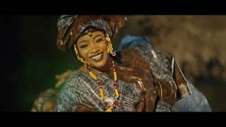 Video zu 'Arva' ansehen Video zu 'Arva' ansehen