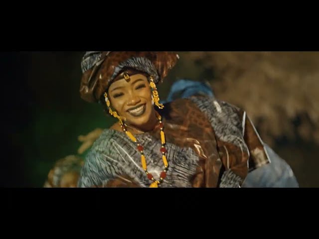 Video zu 'Arva' ansehen