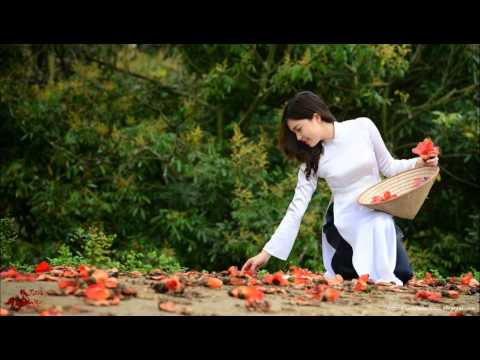 Thể hiện bởi Nhật Khánh