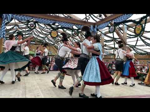 Oktoberfest 2023. Schuhplattler - the best Bavarian dance ever!