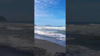 Download lagu story wa galau di pinggir pantai mp3