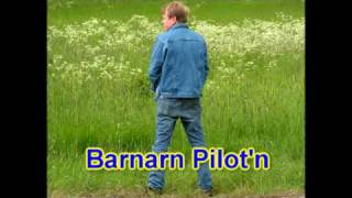 preview picture of video 'Barnarn Det Skitiga Modellflygplanet'