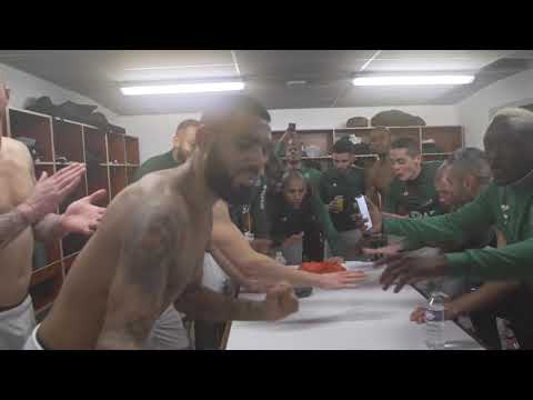 Guingamp 0-1 ASSE  la scène de joie | Funny dressing room video