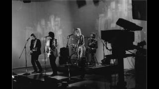 The Modernettes - View From The Bottom EP (Full Album) 1982