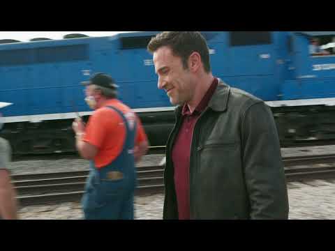 Hypnotic Featurette - Robert Rodriguez