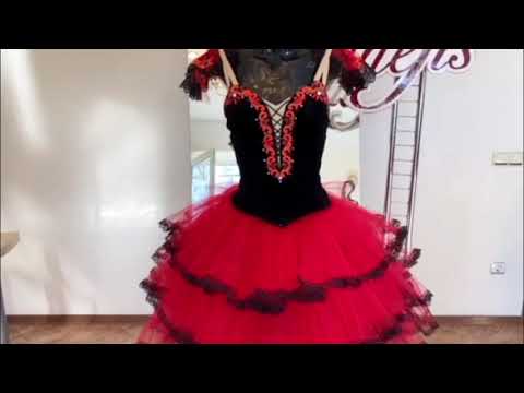 Костюм солистки - сцена P 0306 - video 4