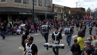 preview picture of video 'Daffodil Parade 2011 Sumner - Curtis High School Band'