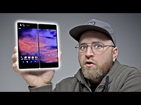 Unboxing the ZTE Axon M