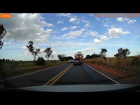 MGC-354  PRESIDENTE-OLEGARIO-MG P1 ( CAMINHAO BAU TOMBADO)