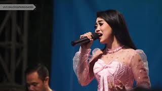 Download lagu Aini sasmita-mawar putih-new vaganza live in gadel gresik mp3 Download lagu Aini sasmita-mawar putih-new vaganza live in gadel gresik mp3