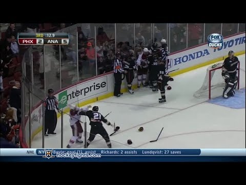 Andy Miele vs Kyle Palmieri Nov 6, 2013