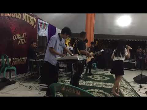 Kisah Romantis Glenn