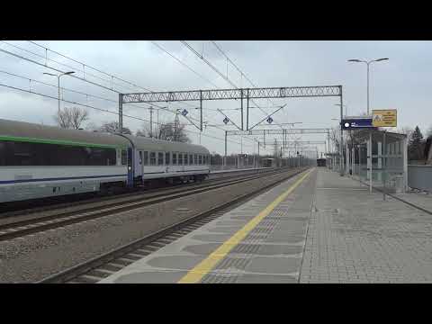 Pociąg IC 36104 Siemiradzki  na stacji Kraków Prokocim