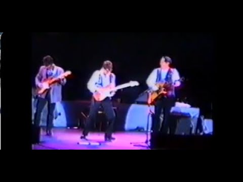 Tommy & Phil Emmanuel with Hank Marvin (Live 1995)