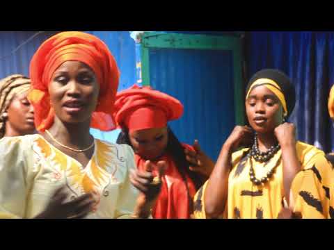 MAME ASTOU FALL  MA SAMBA FALL DEMNA CLIP OFFICIEL by SG PROD